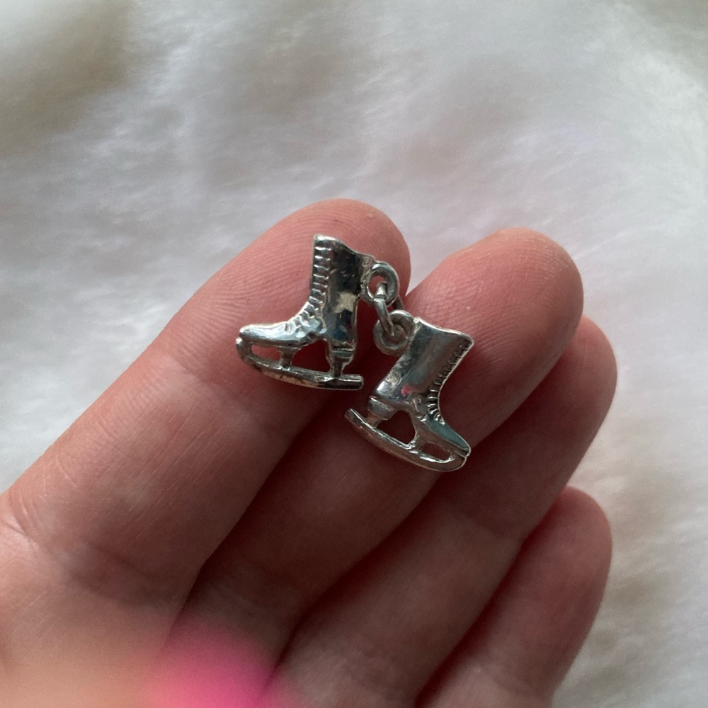 Sterling Silver Ice-skates Charm for Bracelet or Necklace Pendant Charm!